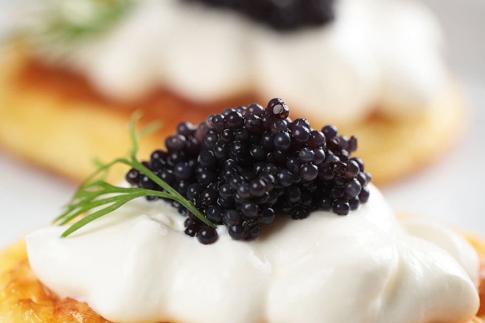 Kaviar ziert häufig Blini