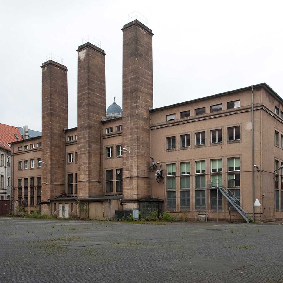 In diesem Gebäude wird für 6 Wochen Gourmetküche serviert In diesem Gebäude wird für 6 Wochen Gourmetküche serviert