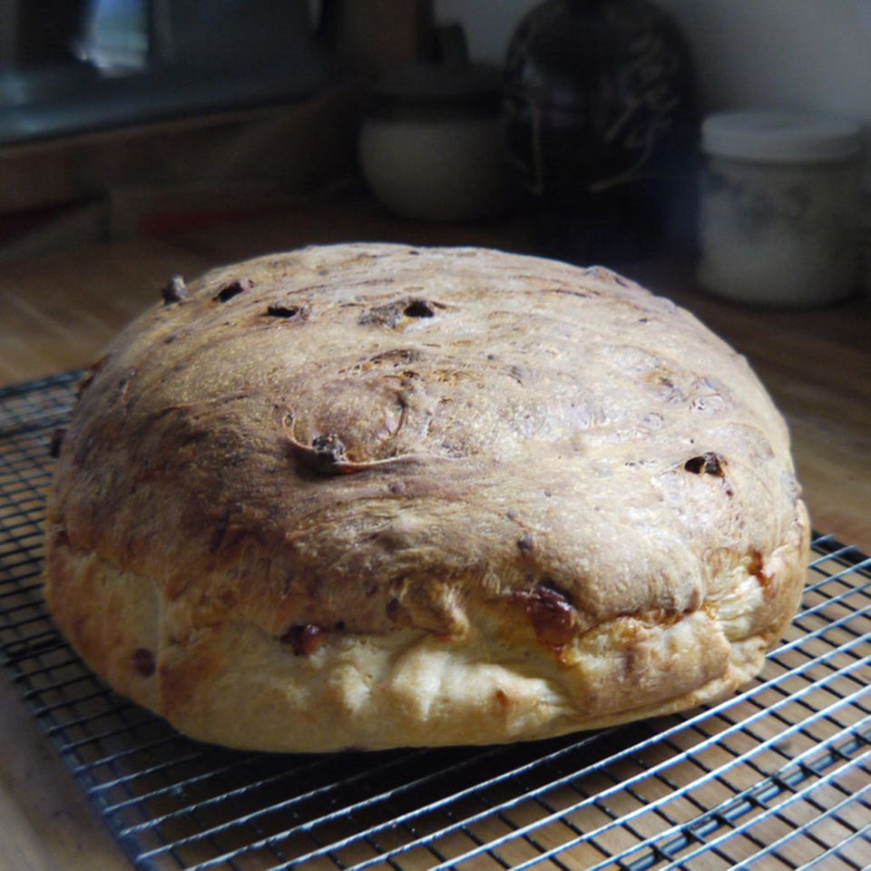 Casatiello: herzaftes Osterbrot