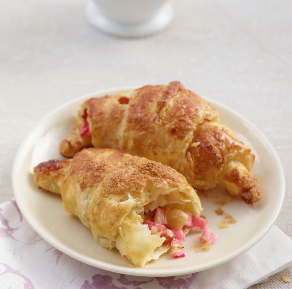 Durch die vielen Schichten wird das Croissant schön luftig Durch die vielen Schichten wird das Croissant schön luftig