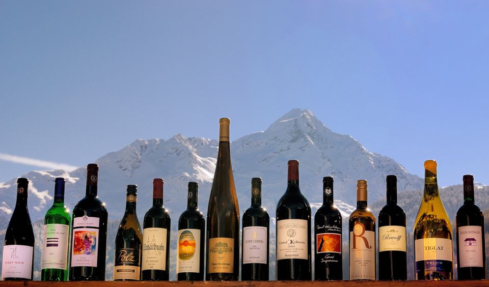 Bei Wein am Berg können die Teilnehmer Topweine in den Ötztaler Alpen genießen Bei Wein am Berg können die Teilnehmer Topweine in den Ötztaler Alpen genießen