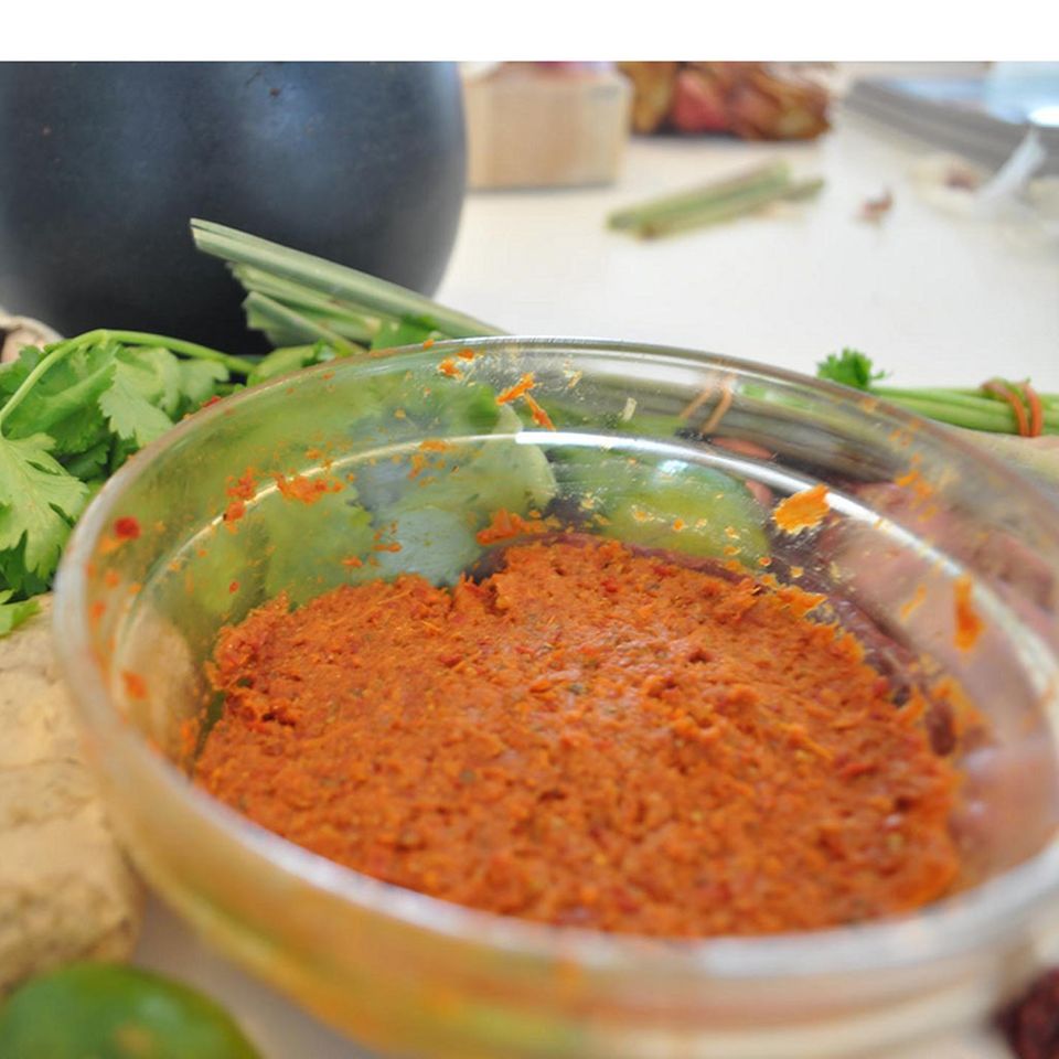 Currypasten sind wichtiger Bestandteil authentischer Thai-Küche