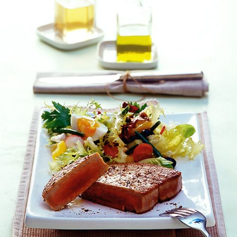 Thunfischsteaks mit Nizza-Salat