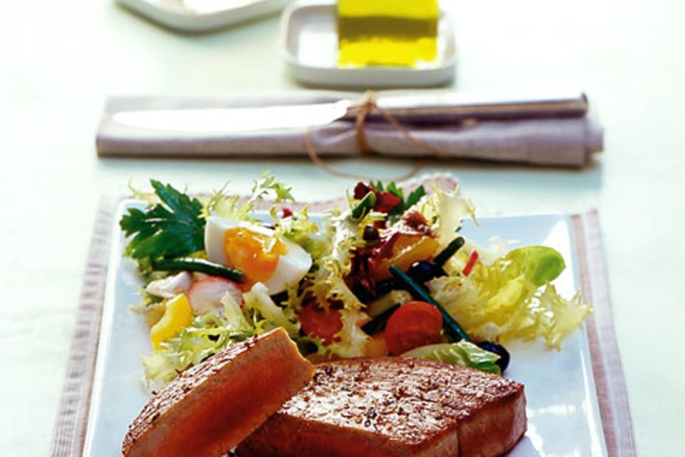 Thunfischsteaks mit Nizza-Salat