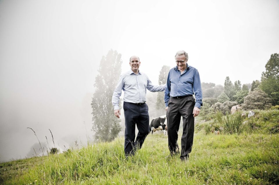 Fürst Albert mit Ausnahmekoch Alain Ducasse, der für das Hochzeitsmenü zuständig ist Fürst Albert mit Ausnahmekoch Alain Ducasse, der für das Hochzeitsmenü zuständig ist