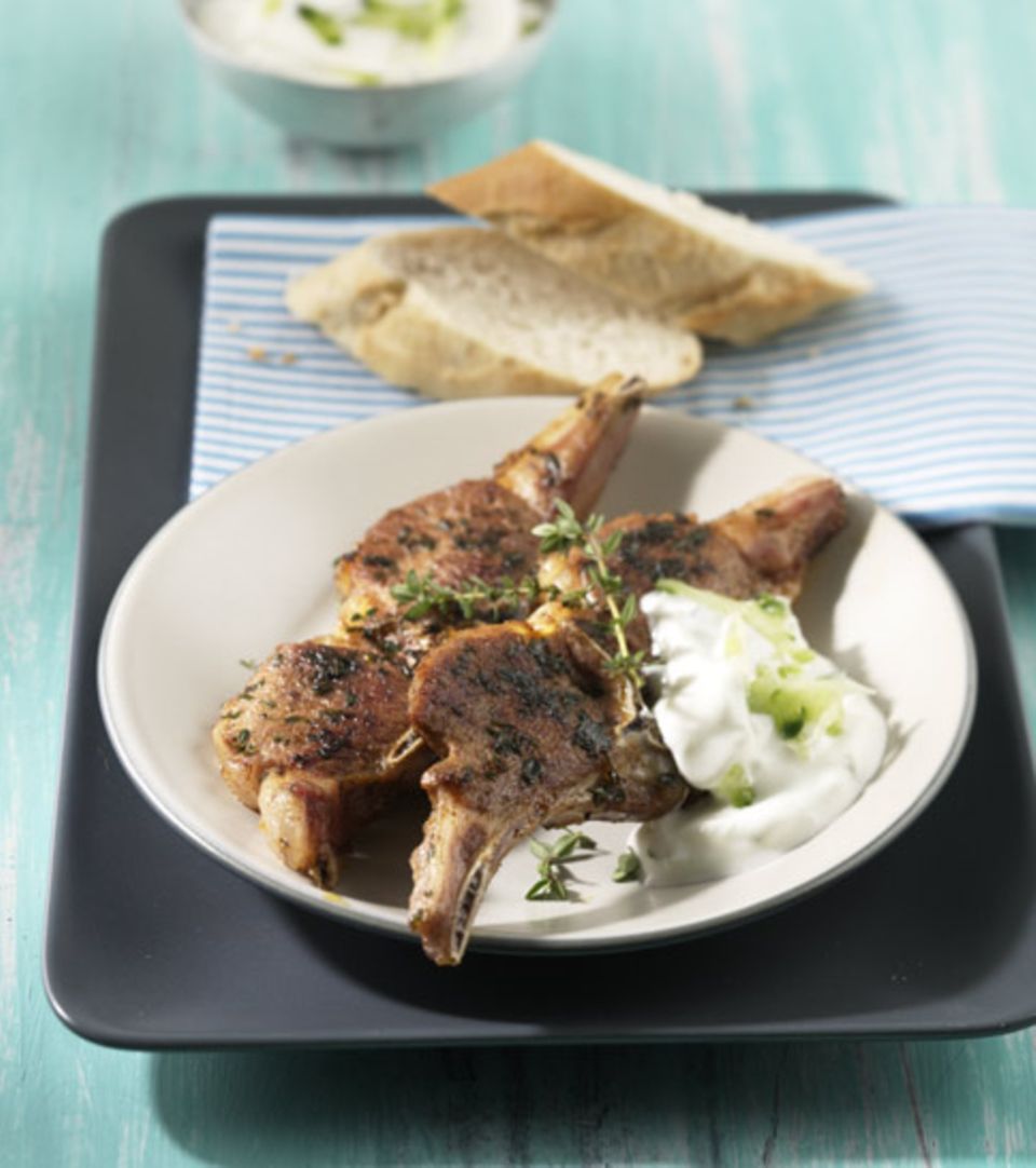 Griechische Lammkotelettes mit Thymian Griechische Lammkotelettes mit Thymian