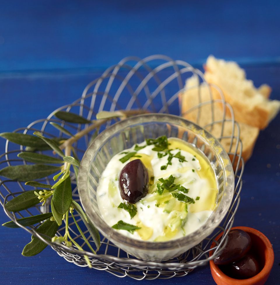 Auch bei uns beliebt: Tzaziki Auch bei uns beliebt: Tzaziki