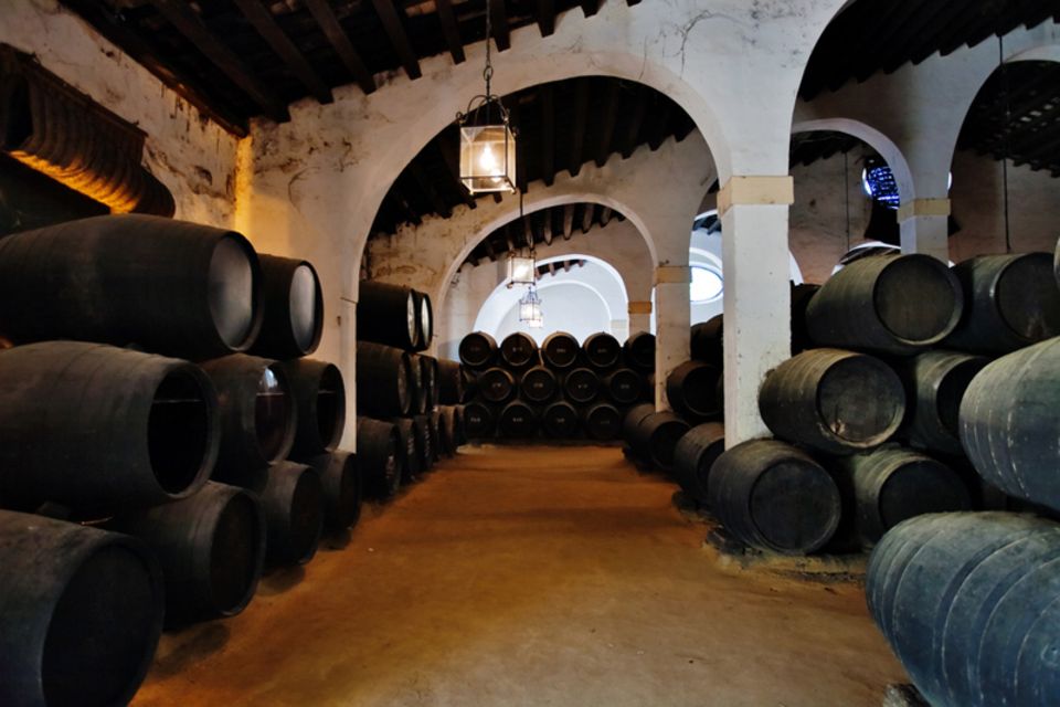 Sherryreifung im Solera-System Sherryreifung im Solera-System