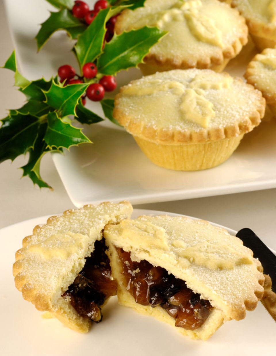 Mince Pie enthält eine Mischung aus getrockneten Früchten Mince Pie enthält eine Mischung aus getrockneten Früchten
