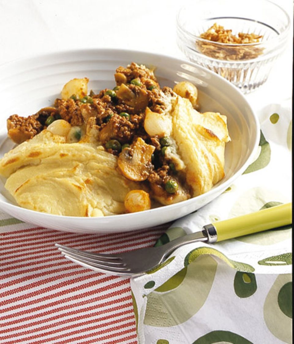 Shepherds Pie wird in Irland und Großbritannien gekocht. Shepherds Pie wird in Irland und Großbritannien gekocht.