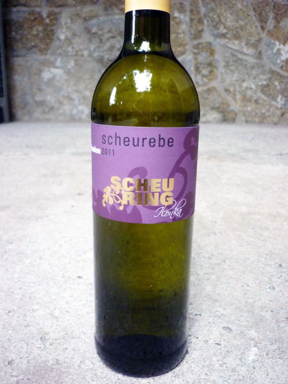 Scheurebe 2011 vom Weingut Scheuring Scheurebe 2011 vom Weingut Scheuring
