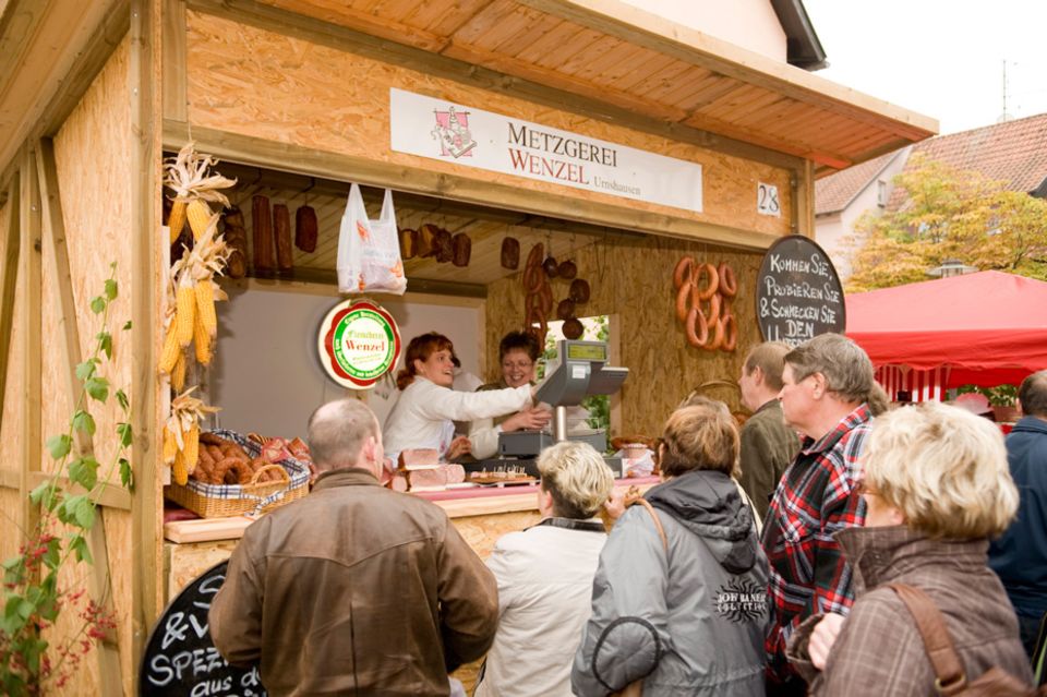 Handwerklich erzeugten Waren auf dem Rhöner Wurstmarkt Handwerklich erzeugten Waren auf dem Rhöner Wurstmarkt