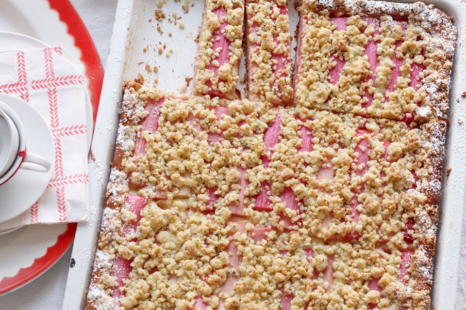 Rhabarberkuchen zum Verlieben - unsere Top 10! Rhabarberkuchen zum Verlieben - unsere Top 10!