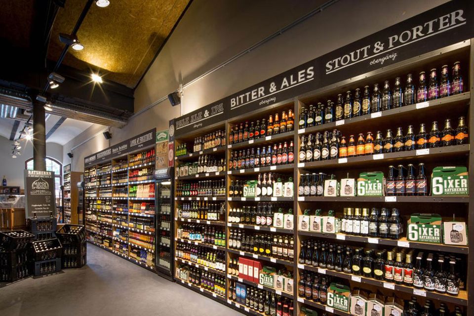 350 Biere auf 25 Metern Regalfläche: Der neue Craft Beer Store 350 Biere auf 25 Metern Regalfläche: Der neue Craft Beer Store