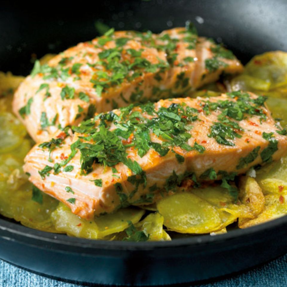 Einfach, köstlich und gesund: Fisch mit Kräutern