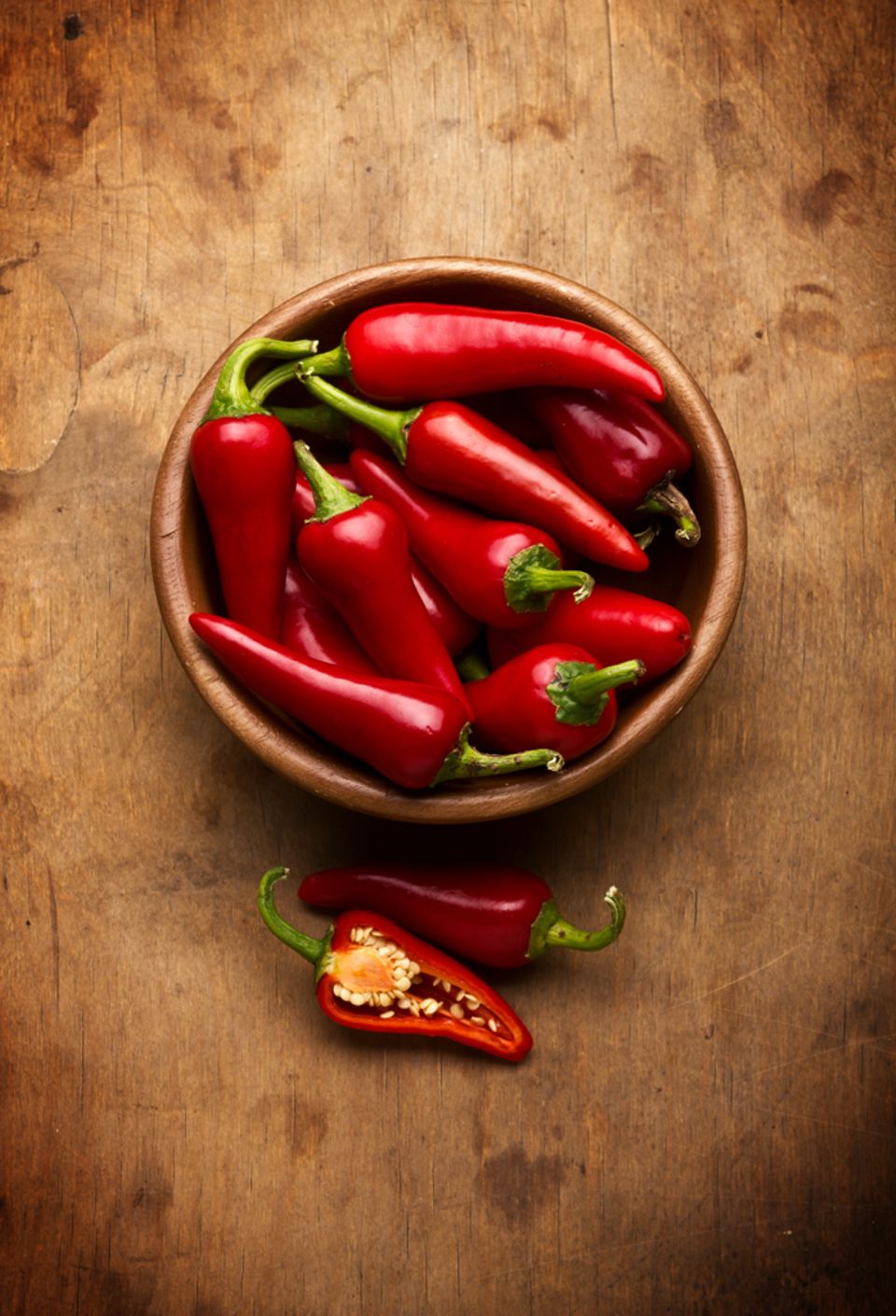 Chili verleiht Gerichten einen feurig-würzigen Geschmack Chili verleiht Gerichten einen feurig-würzigen Geschmack
