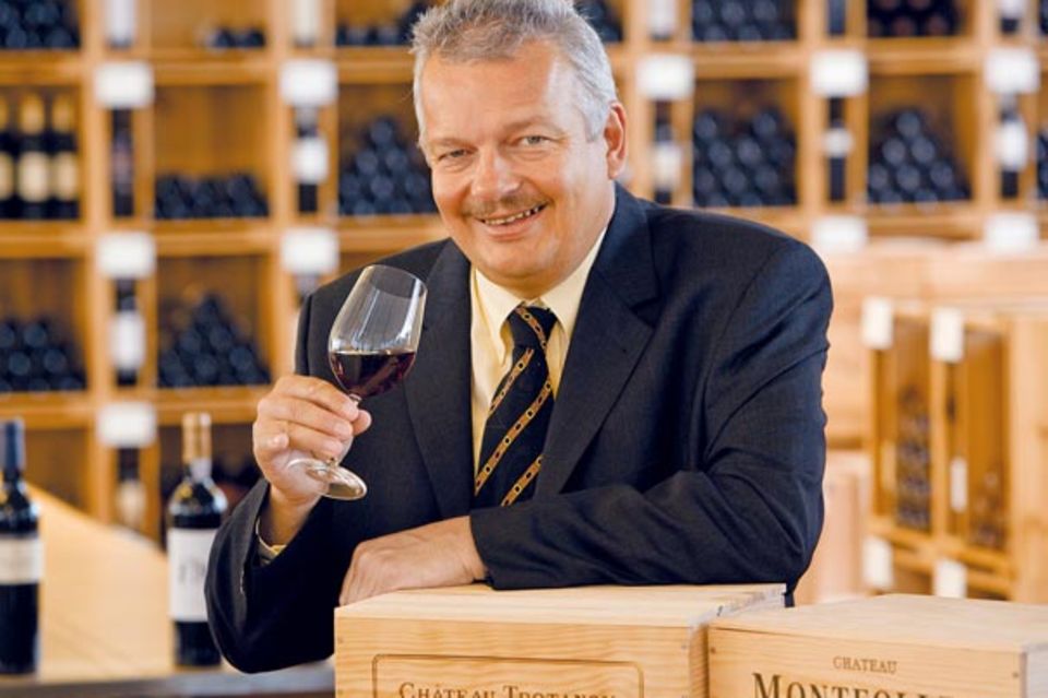 Der Weinexperte René Gabriel präsentiert Bordeauxweine