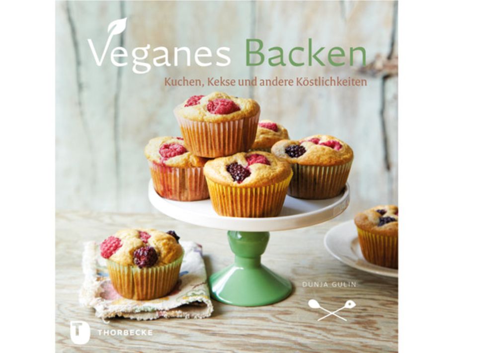 Tofu, Quinoa, Hirse und jede Menge dunkle Schokolade: Veganes Backen. Tofu, Quinoa, Hirse und jede Menge dunkle Schokolade: Veganes Backen.