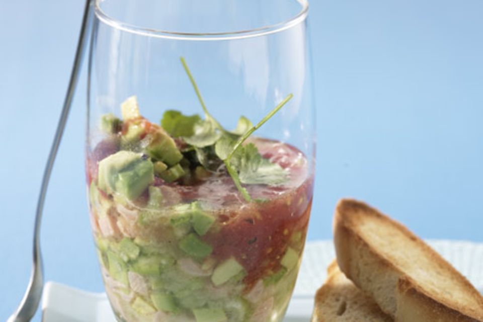 Roh und lecker: Fischsalat im Glas