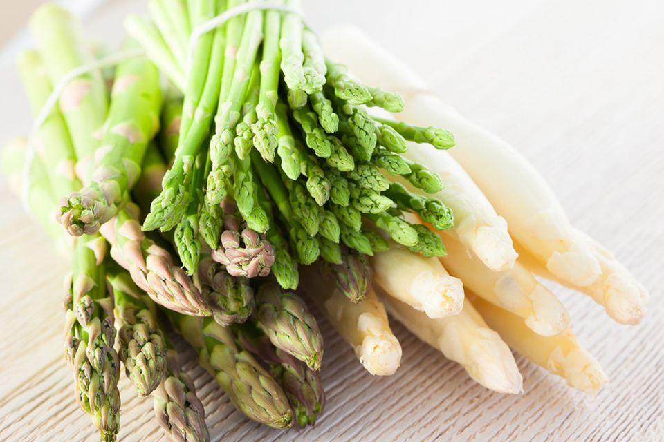 Spargel Kochen Und Am Nächsten Tag Essen Spargel kochen leicht gemacht - [ESSEN UND TRINKEN]
