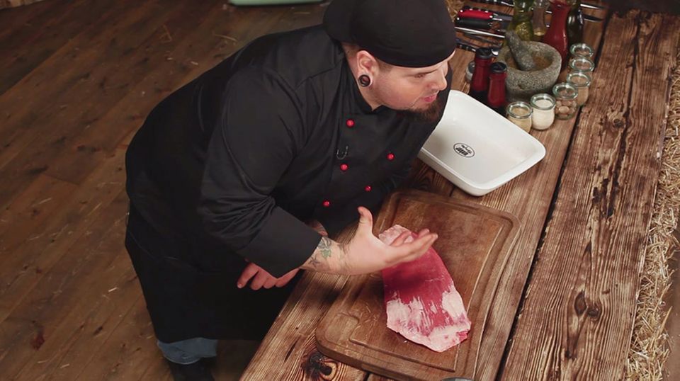 Marc Balduan erklärt Tipps zum Flank Steak. Marc Balduan erklärt Tipps zum Flank Steak.