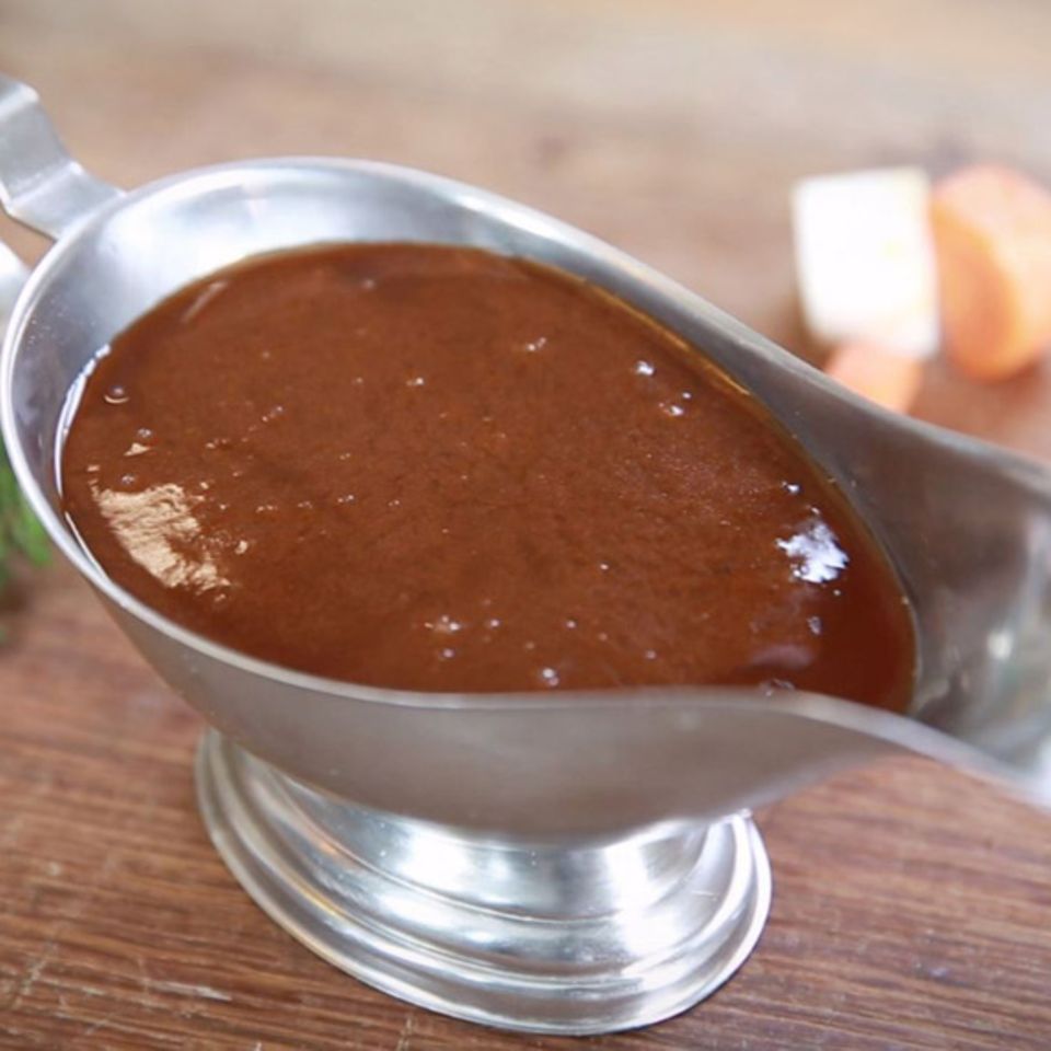 Grundsauce selber machen: Braune Jus und Demi Glace von Fabio Haebel