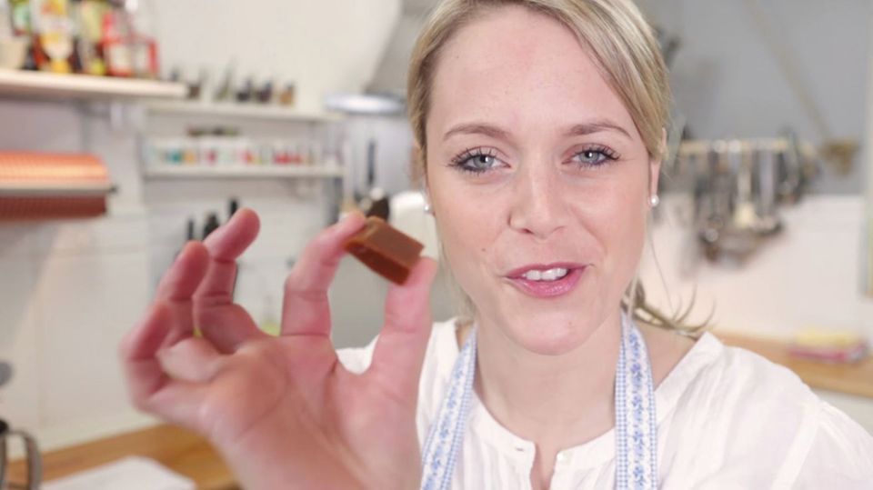 Selbstgemacht besonders lecker: Karamellbonbons Selbstgemacht besonders lecker: Karamellbonbons