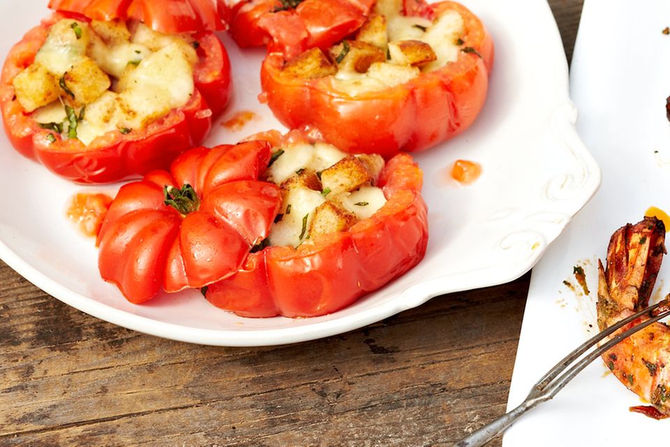 Perfekt für den Grill: Gefüllte Tomaten