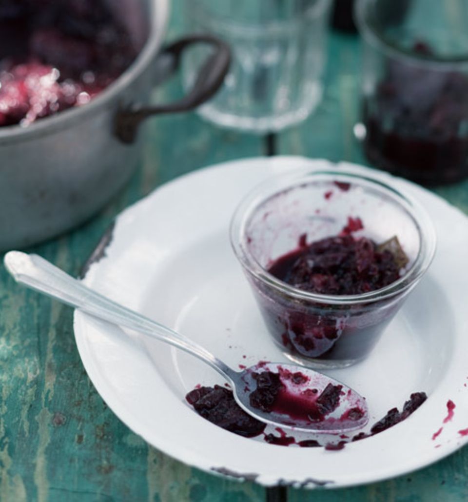 Kirschen lassen sich gut einkochen, beispielsweise zu einem köstlichen Kirsch-Chutney Kirschen lassen sich gut einkochen, beispielsweise zu einem köstlichen Kirsch-Chutney