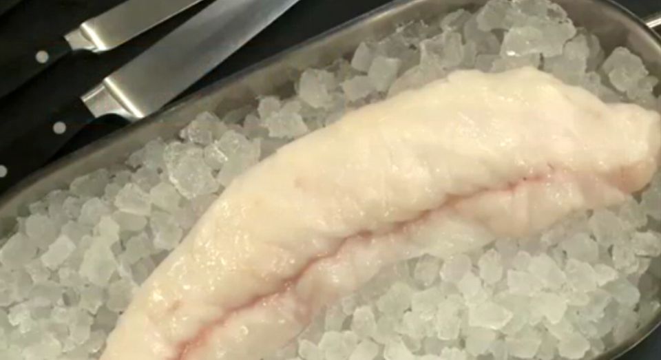 Das Fleisch des Seeteufels ist fest und besonders delikat. Das Fleisch des Seeteufels ist fest und besonders delikat.