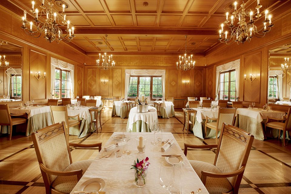 Historisches Ambiente im Restaurant Friedrich Wilhelm Historisches Ambiente im Restaurant Friedrich Wilhelm