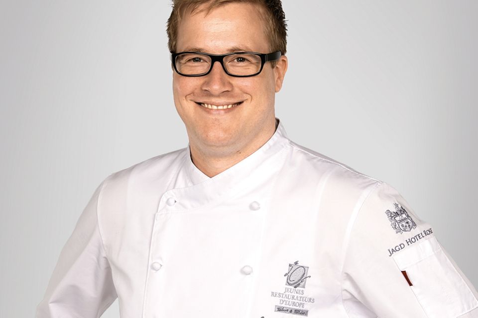 Sterne-Koch Jean-Philipp Schneider setzt im elterlichen Jagd Hotel Rose auf klassisch-saisonale Küche