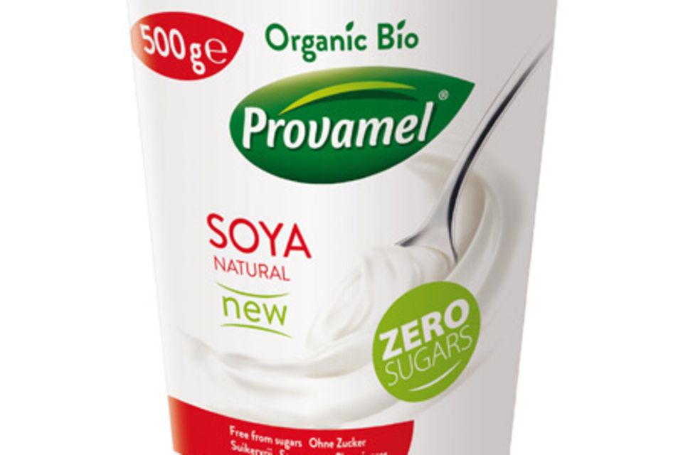 Ohne Zucker und vegan: Die neuen Soja Joghurtalternativen
