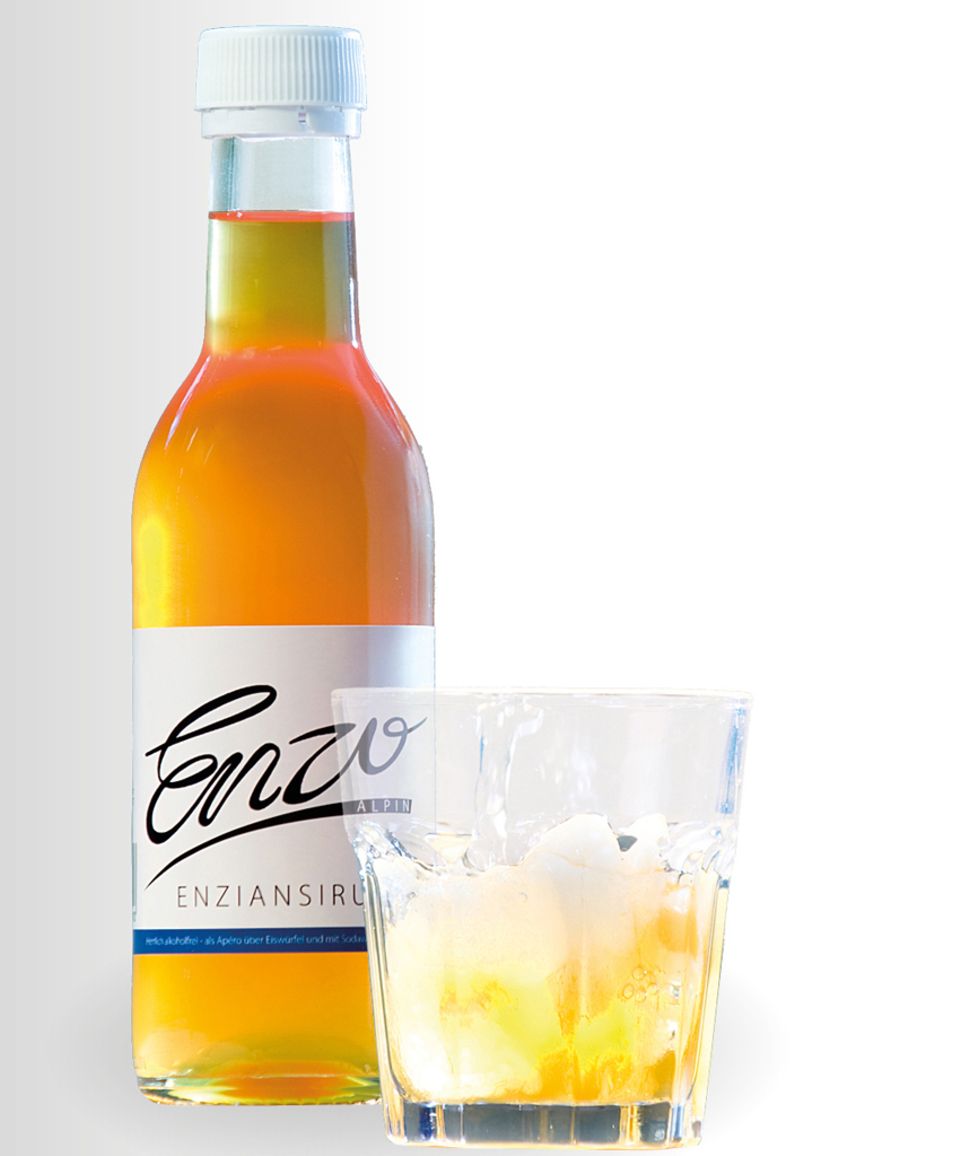 Aus "Trausners Genusswerkstatt": Enziansirup Aus "Trausners Genusswerkstatt": Enziansirup