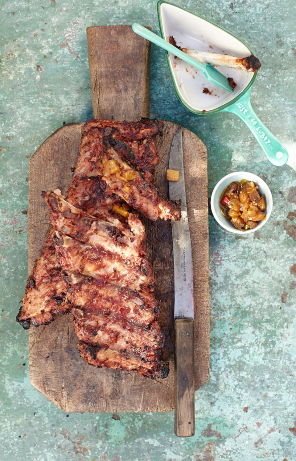 Perfekt gegrillt: mit ein paar kleinen Kniffen vermeiden Sie trockenes Grillfleisch Perfekt gegrillt: mit ein paar kleinen Kniffen vermeiden Sie trockenes Grillfleisch