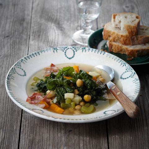 Traditionelle und moderne Rezepte mit Grünkohl
