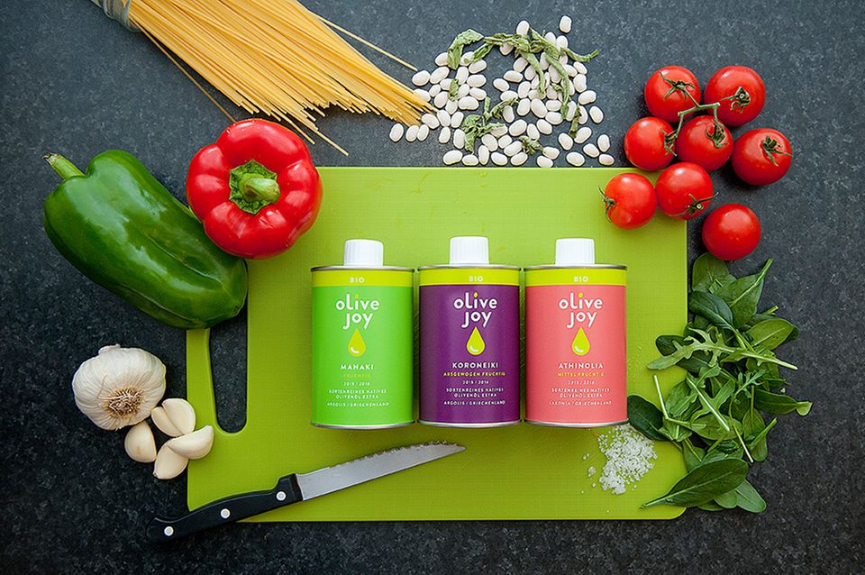 Olivenöl aus Griechenland: olive joy bietet sortenreine Öle jetzt auch in Bio-Qualität an Olivenöl aus Griechenland: olive joy bietet sortenreine Öle jetzt auch in Bio-Qualität an
