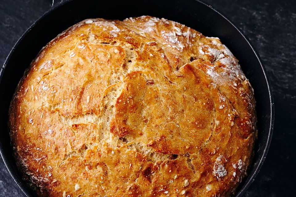 Selbstgemachtes Brot in 10 köstlichen Varianten Selbstgemachtes Brot in 10 köstlichen Varianten