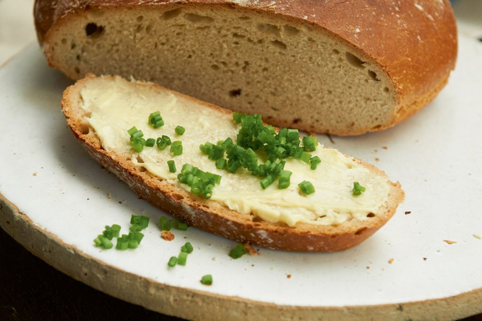 Selbstgemachtes Brot in 10 köstlichen Varianten Selbstgemachtes Brot in 10 köstlichen Varianten