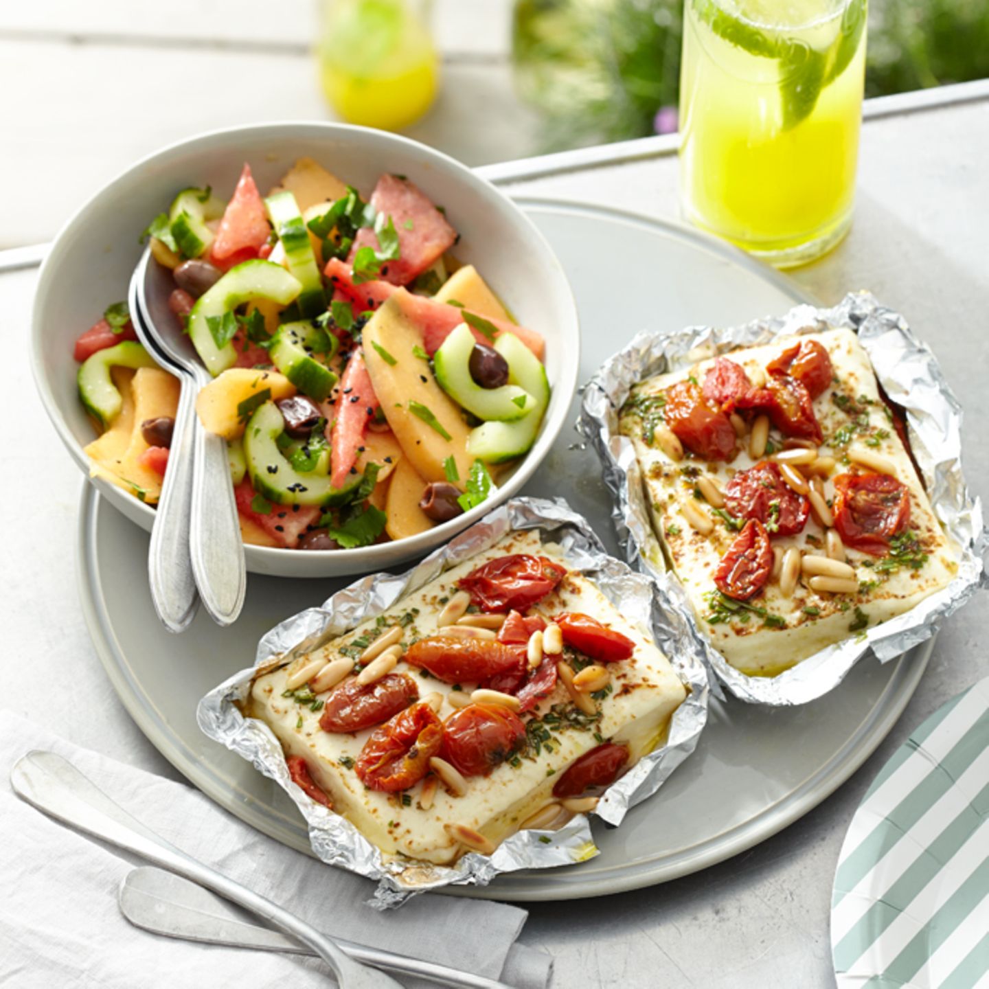 Rosmarin mediterran &amp; beliebt [ESSEN UND TRINKEN]