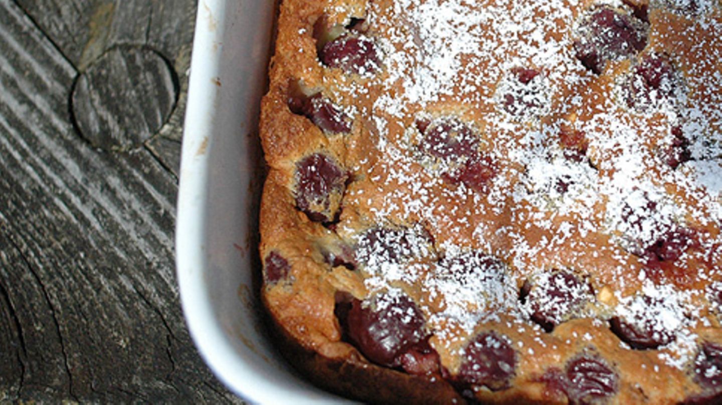 Kirschauflauf (Clafoutis) Rezept - [ESSEN UND TRINKEN]