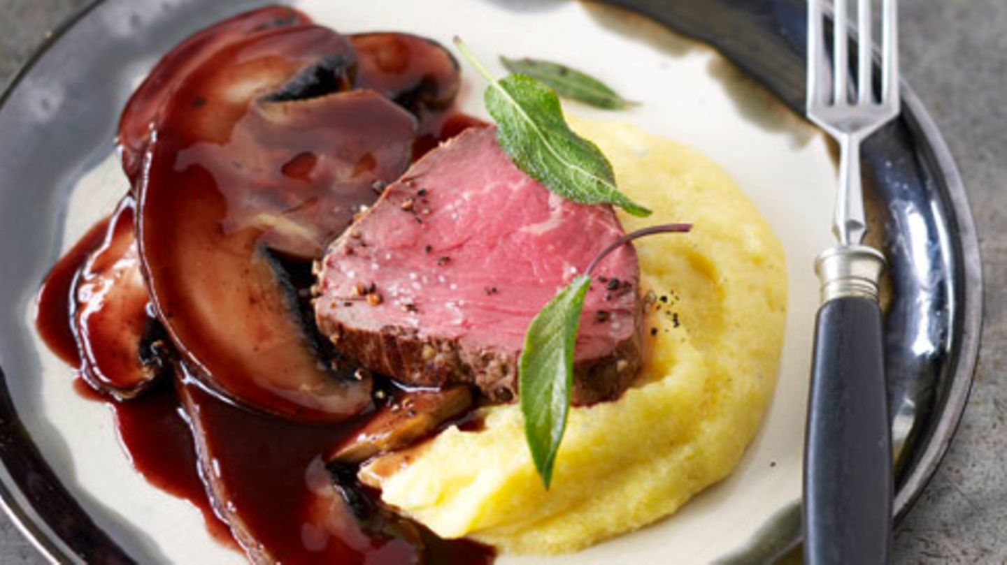 Portobello-Pilze in Rotweinsauce mit Rinderfilet Rezept