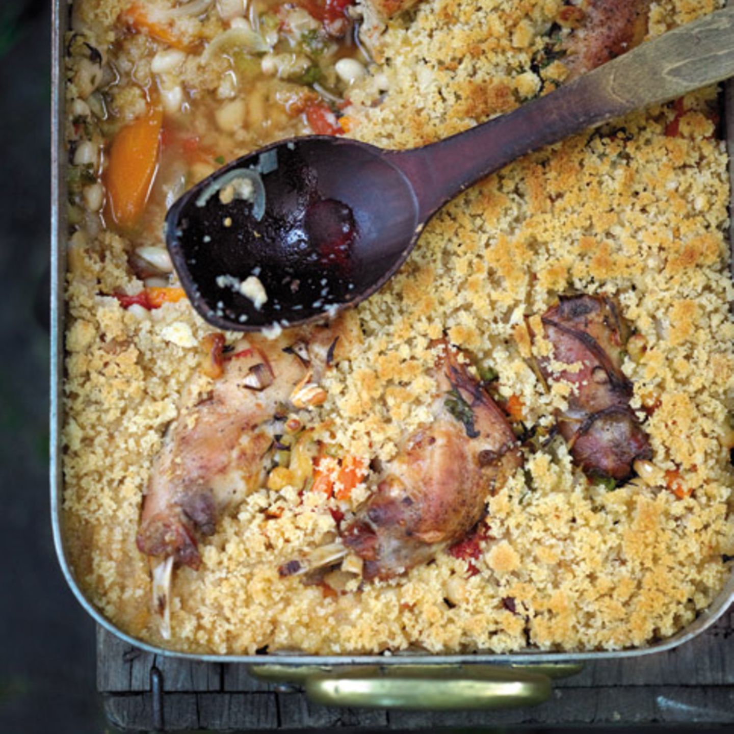 Cassoulet mit Kaninchenkeulen