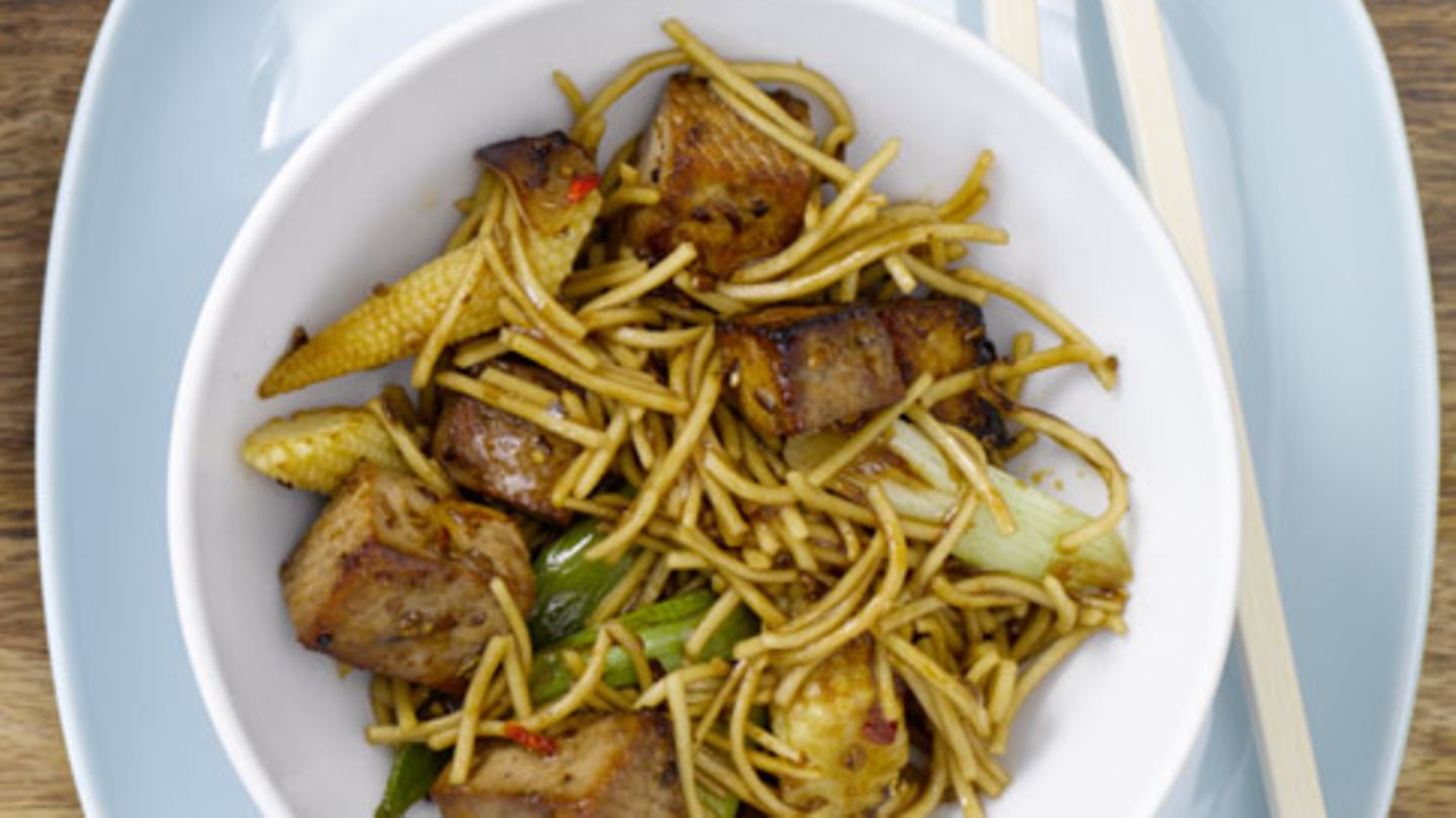 Teriyaki-Nudeln mit Tofu Rezept