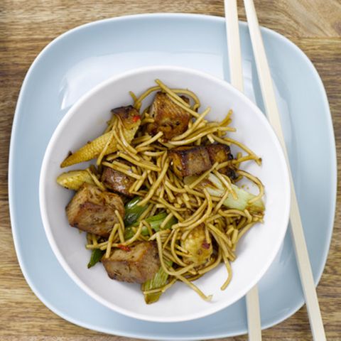 Teriyaki-Nudeln mit Tofu