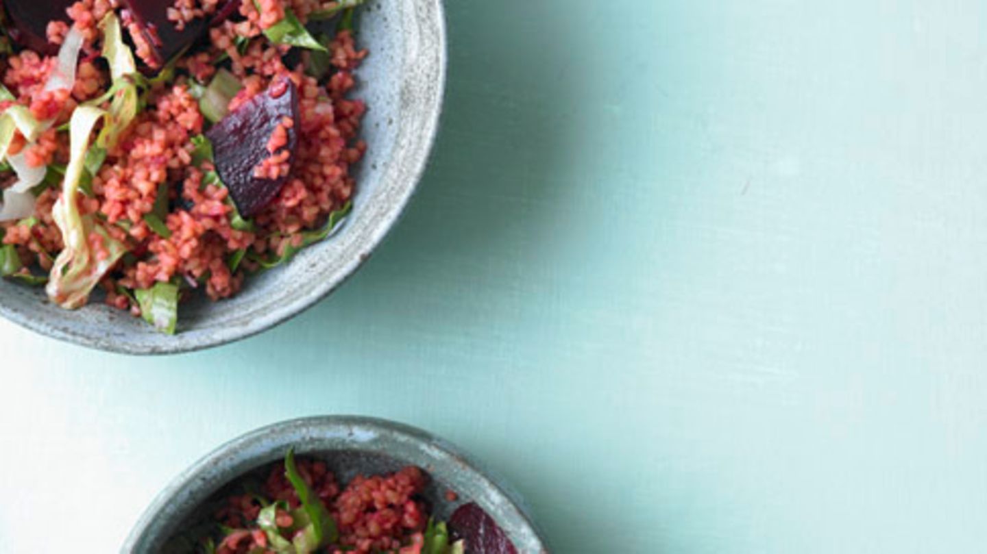 Bulgur-Salat mit Roter Bete und Kichererbsen Rezept