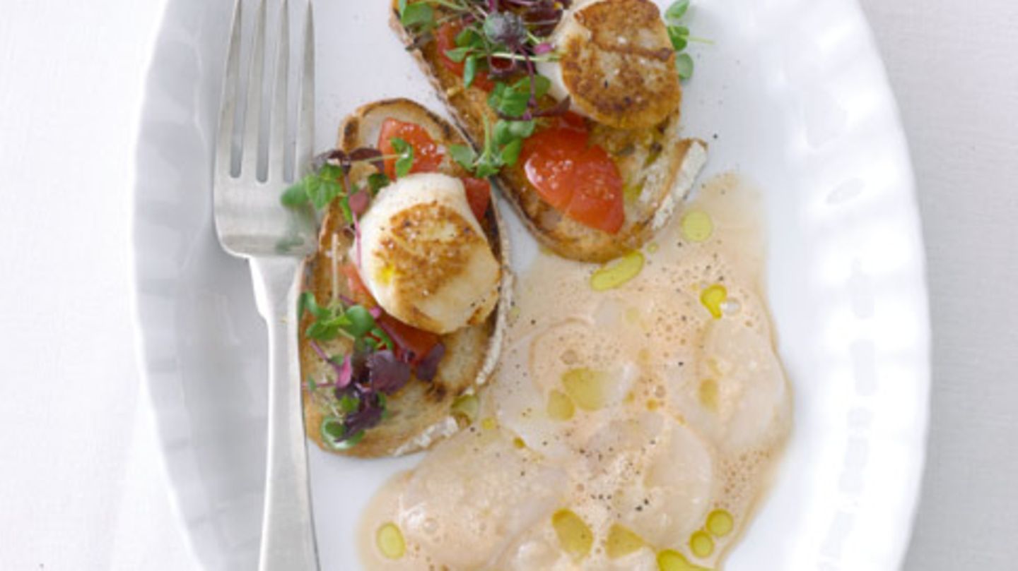 Tomaten-Vinaigrette mit Jakobsmuscheln Rezept - [ESSEN UND TRINKEN]