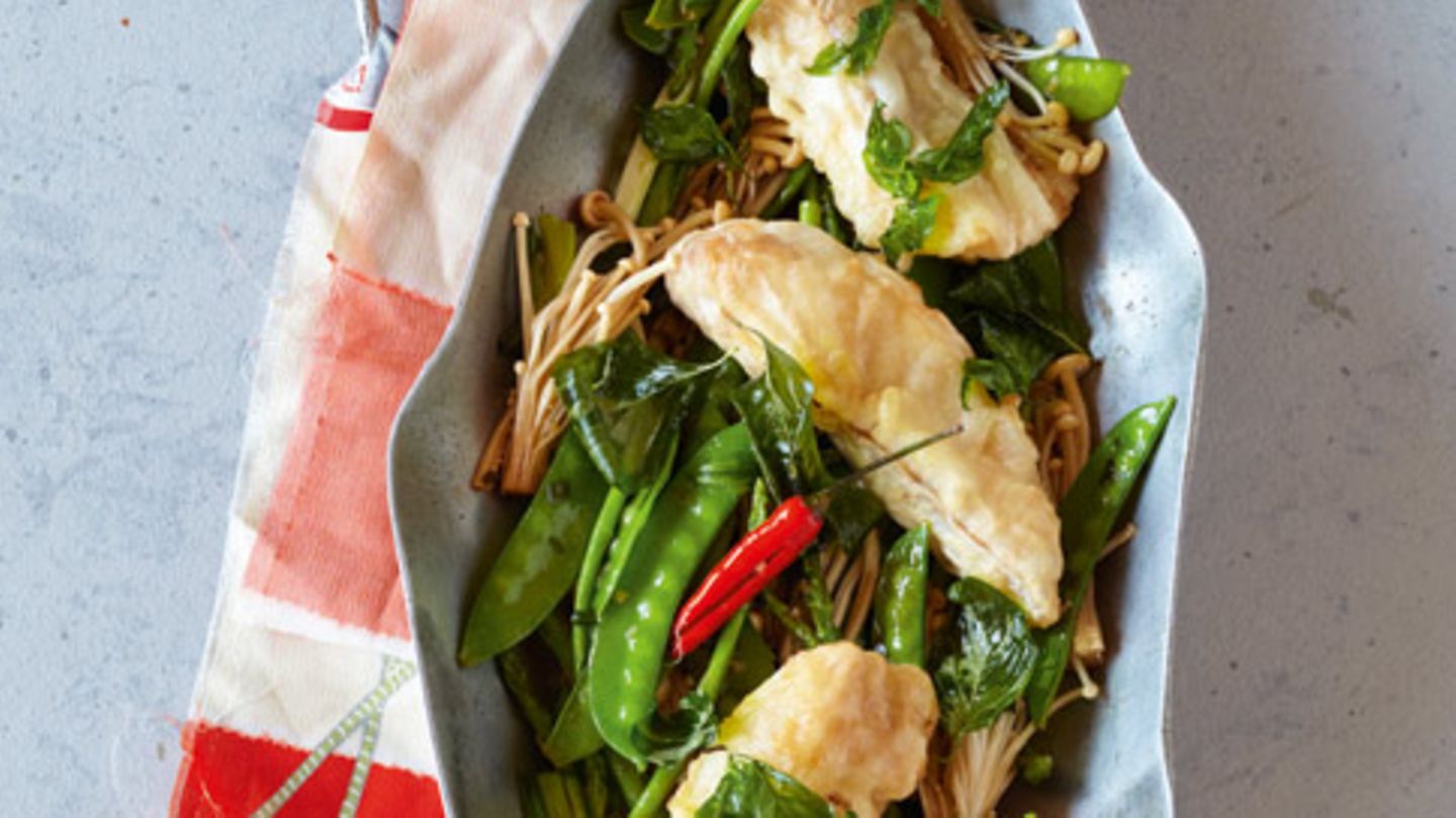 Thai-Backfisch mit Zuckerschoten und Pilzen Rezept
