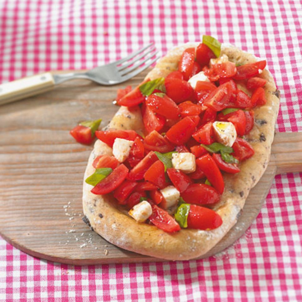 Pizza Bruschetta