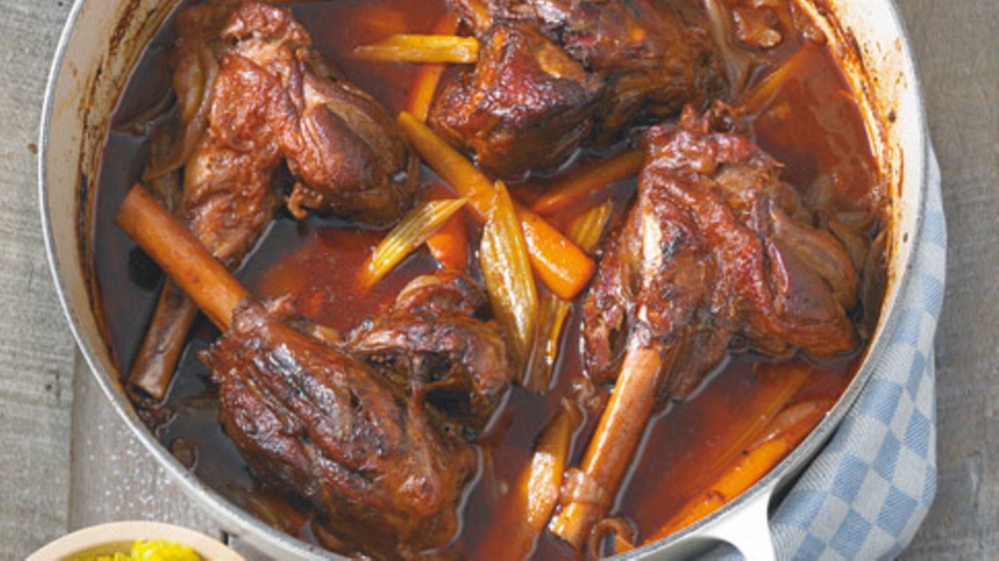 Geschmorte Lammhaxen